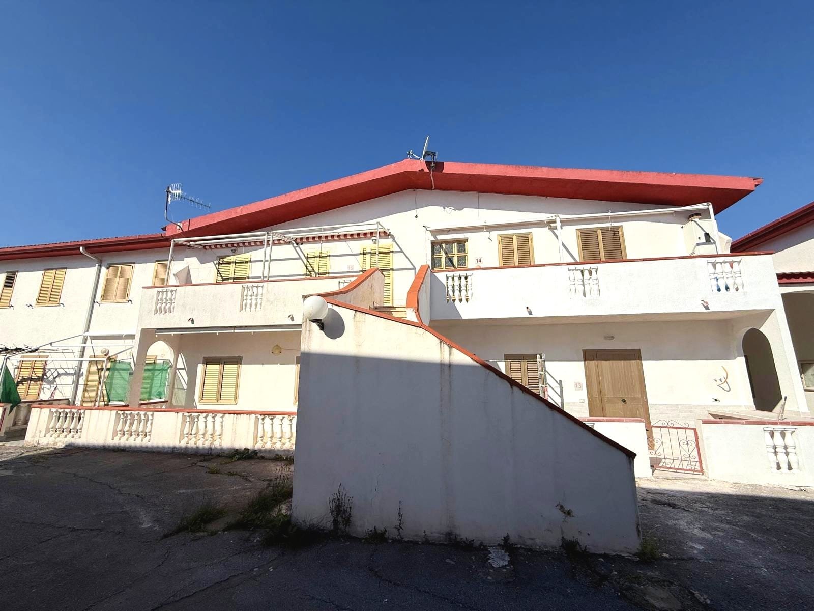 69e255e2-9f49-420e-83d2-87fd44146b45