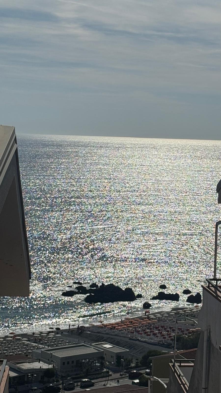 Exclusive Three-Bedroom Apartment in Scalea – Panoramic Sea View