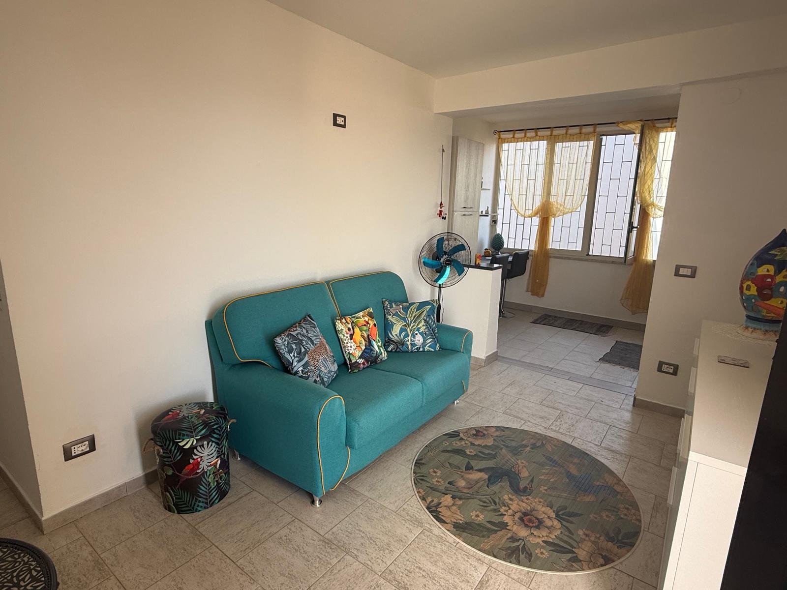 Exclusive Three-Bedroom Apartment in Scalea – Panoramic Sea View