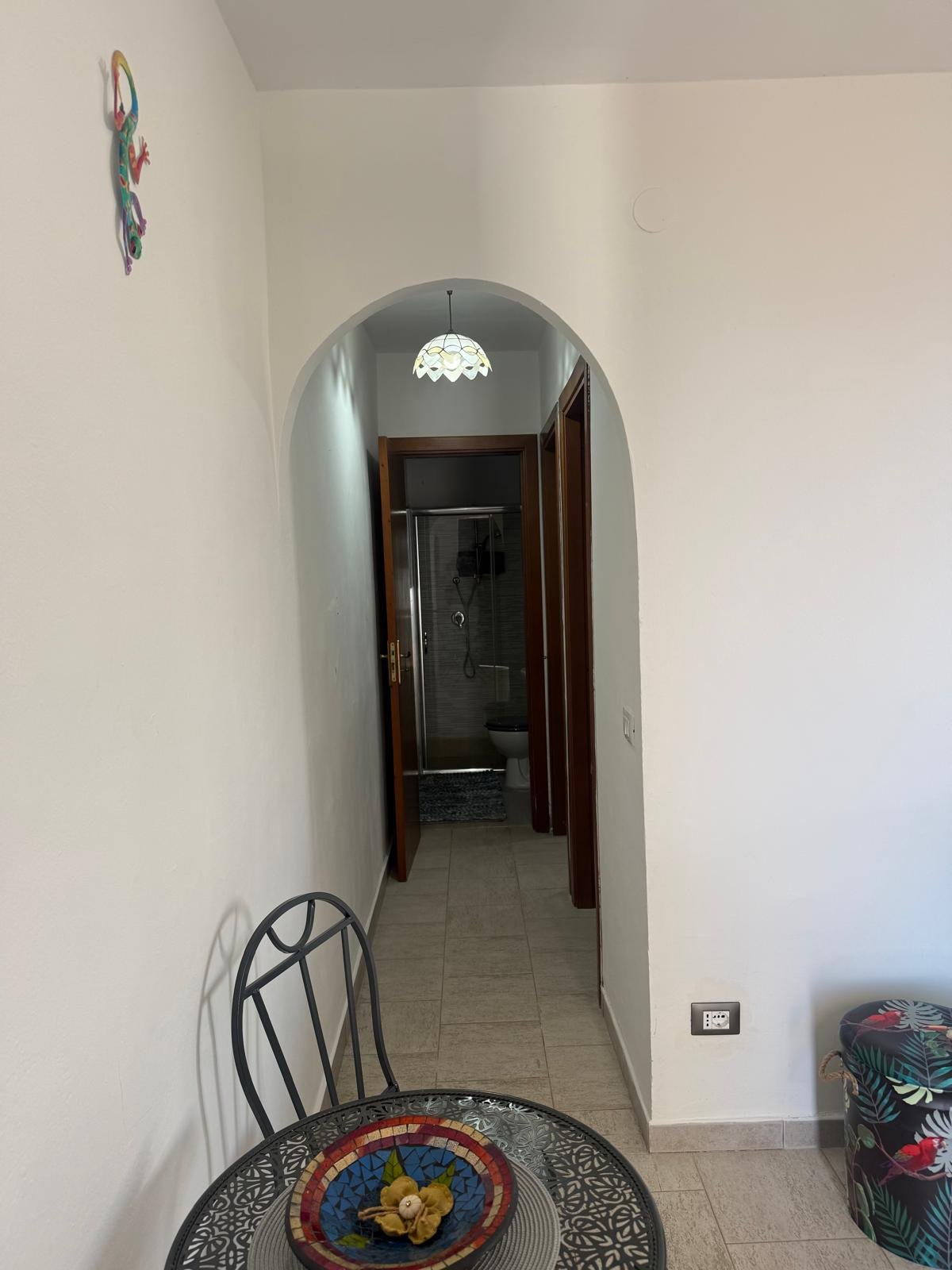 Exclusive Three-Bedroom Apartment in Scalea – Panoramic Sea View