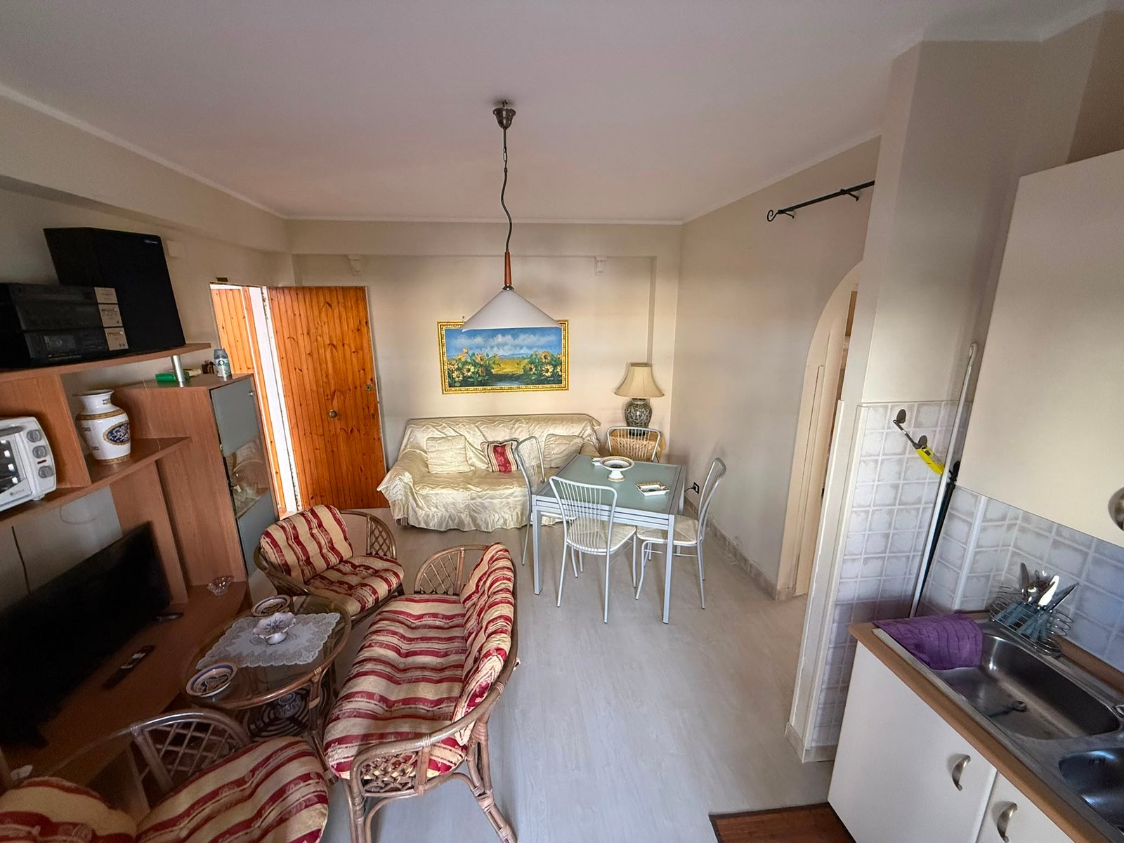 Three-Room Apartment in Marina di Santa Maria del Cedro – Just Steps from the Sea!