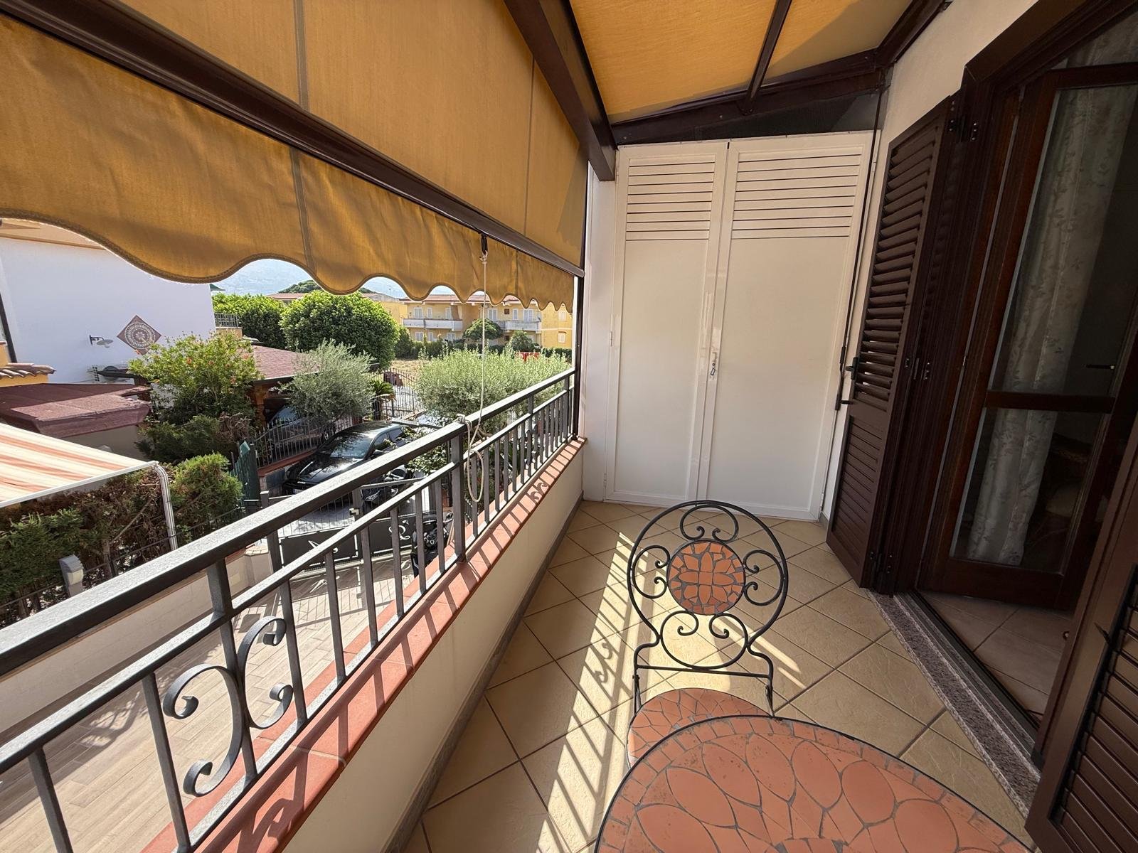 Terraced House with Swimming Pool – An Unmissable Opportunity