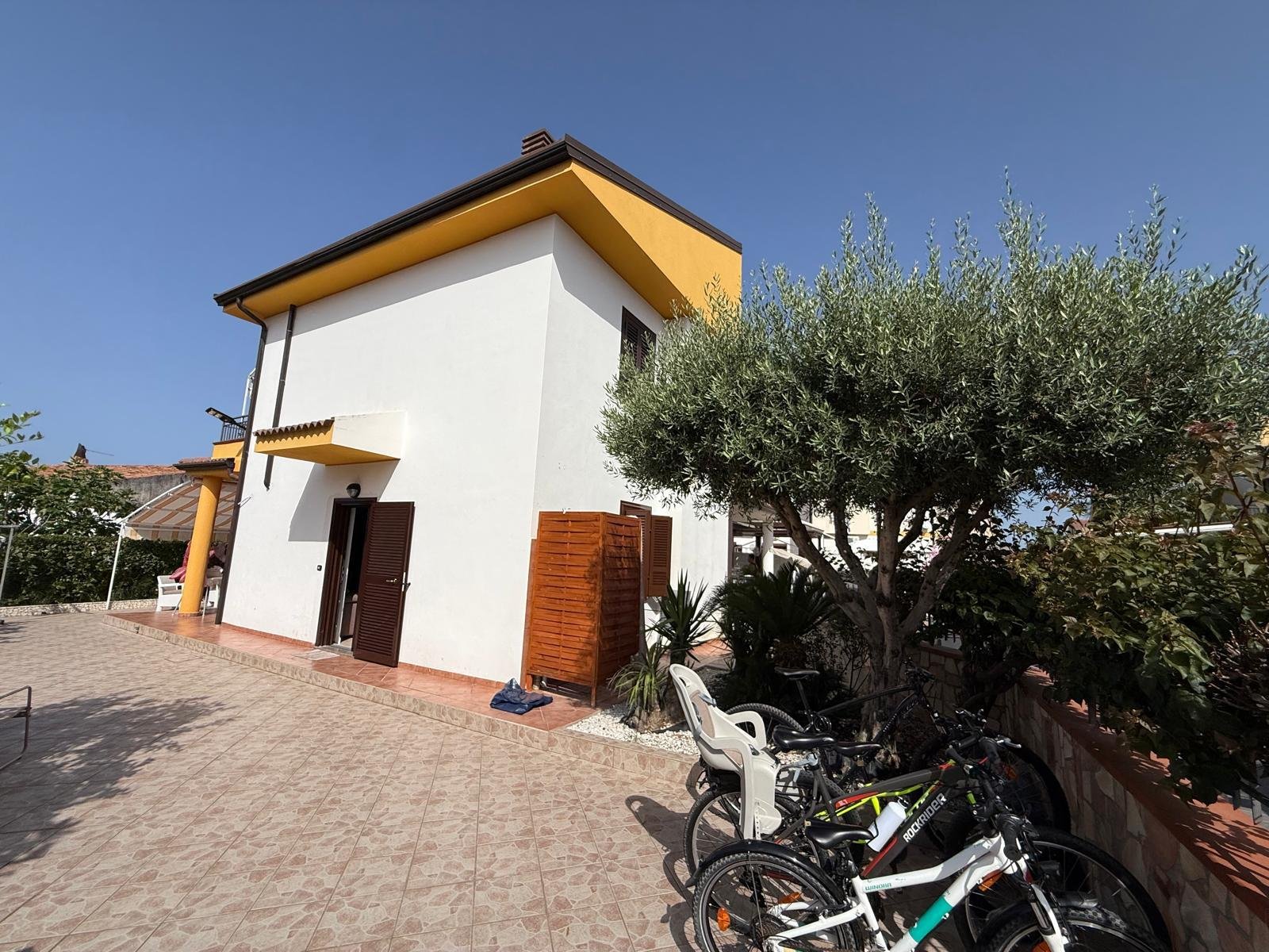 Terraced House in Santa Maria del Cedro