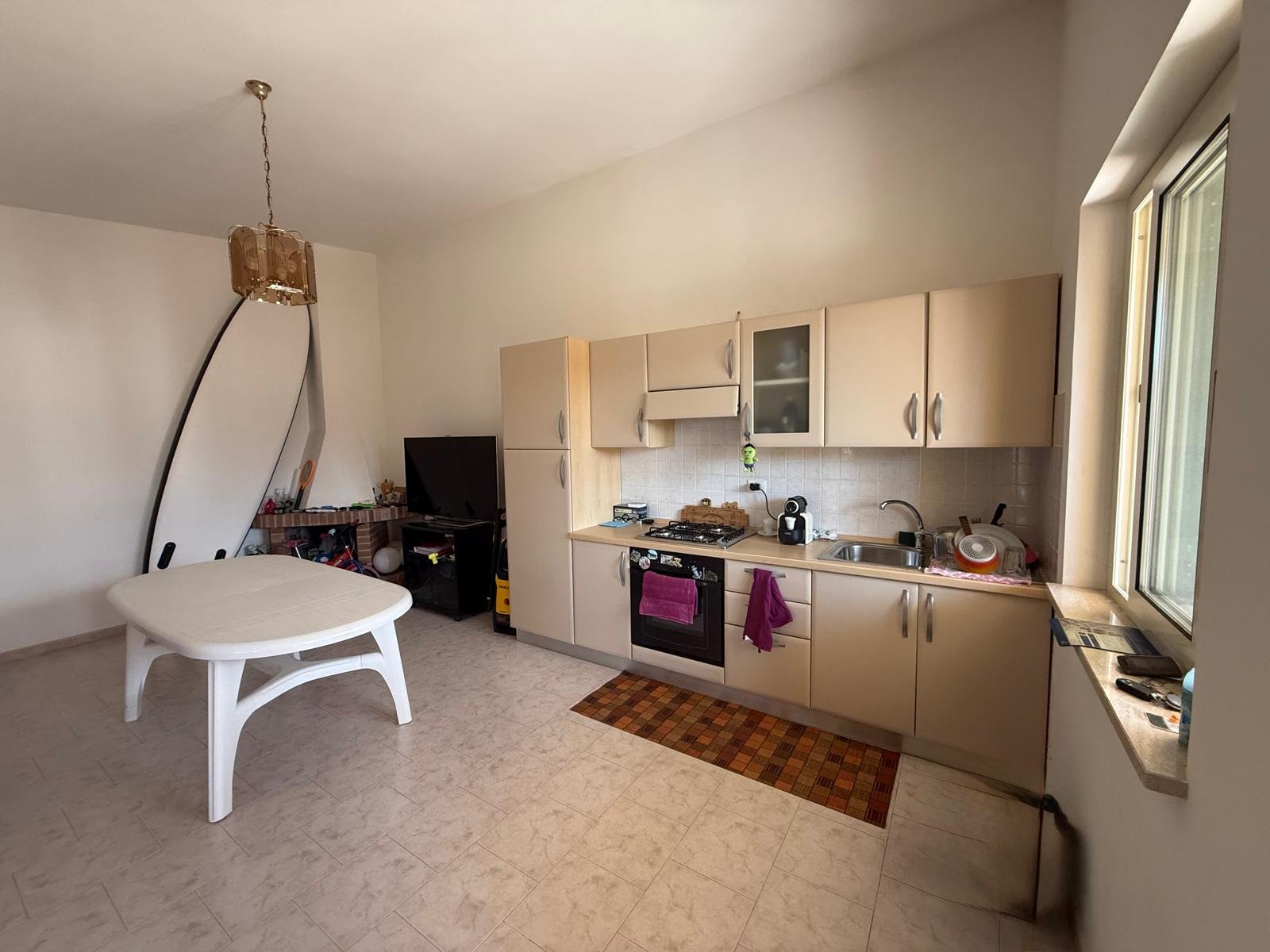 Three-Room Apartment for Sale in Località Petrosa – Parco Roma