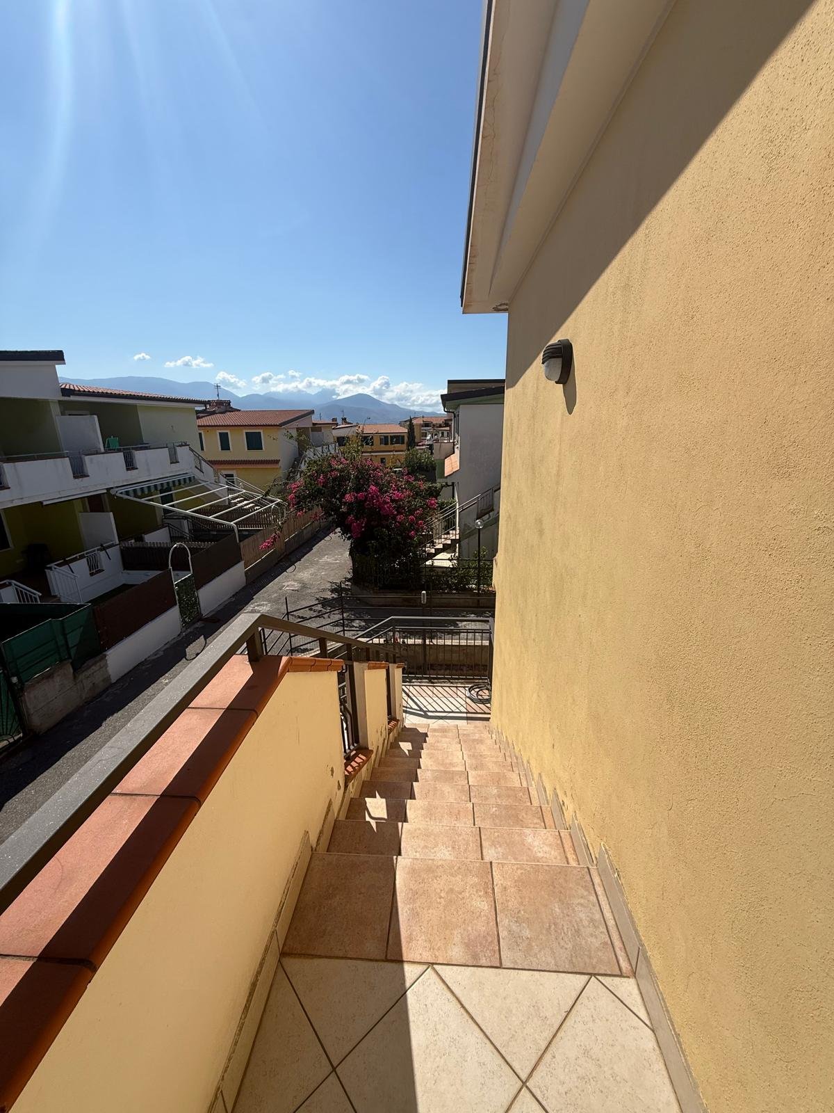Three-Room Apartment for Sale in Località Petrosa – Parco Roma