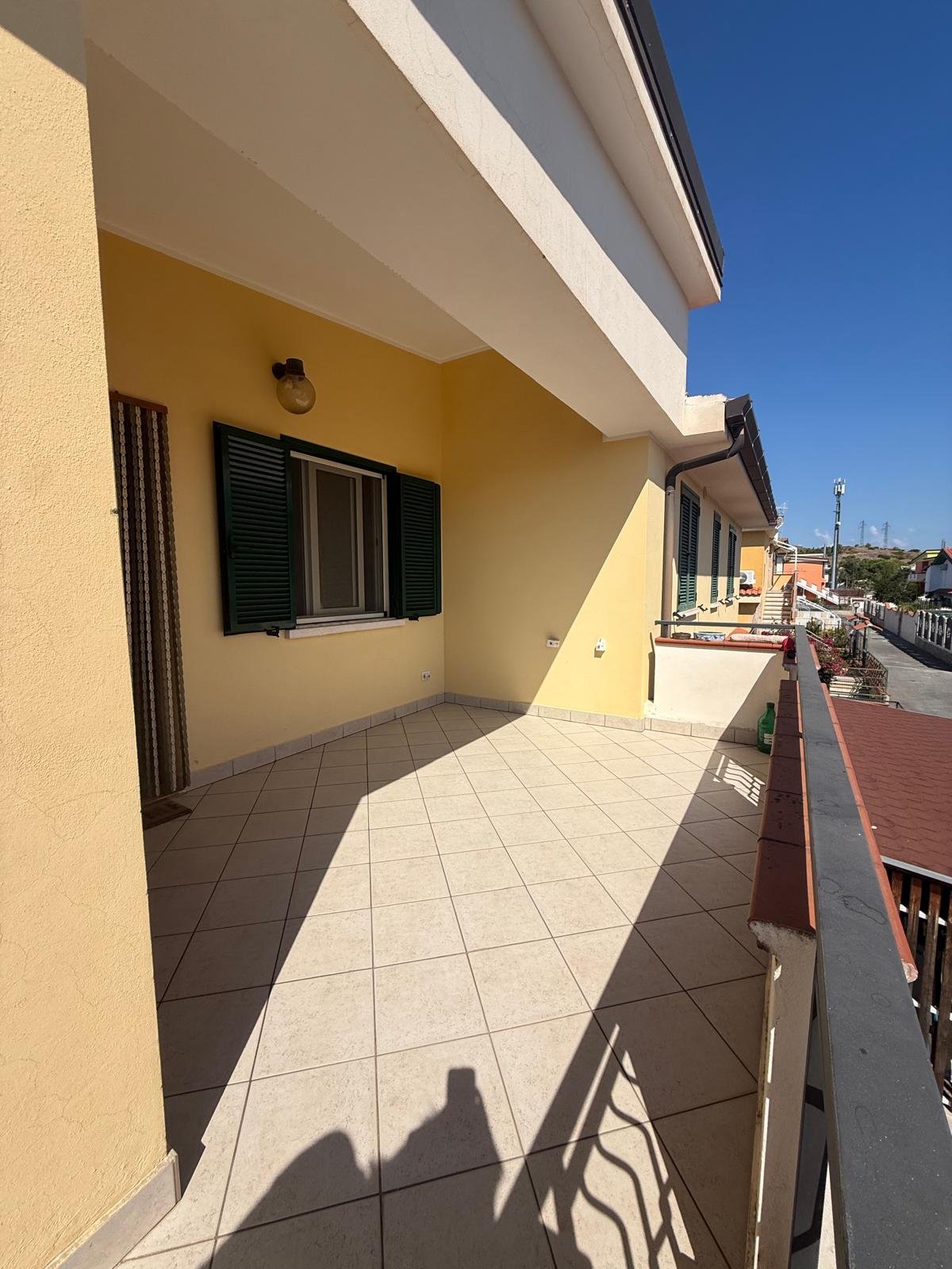 Three-Room Apartment for Sale in Località Petrosa – Parco Roma