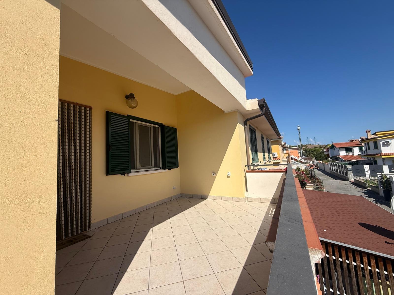 Three-Room Apartment for Sale in Località Petrosa – Parco Roma