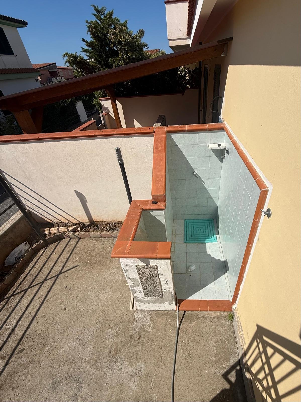 Three-Room Apartment for Sale in Località Petrosa – Parco Roma