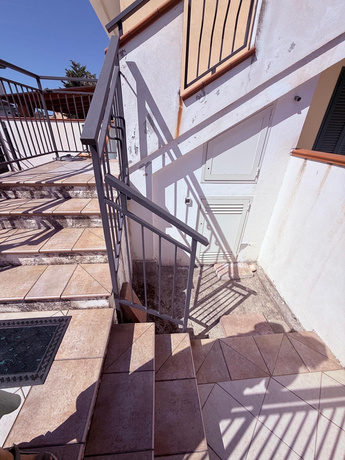 Three-Room Apartment for Sale in Località Petrosa – Parco Roma