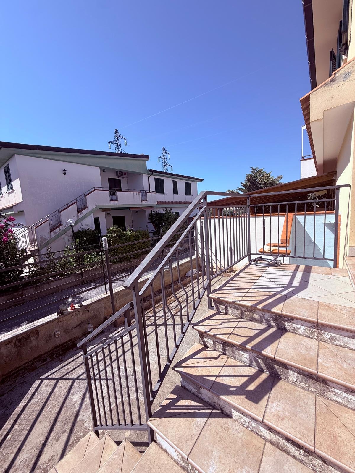 Three-Room Apartment for Sale in Località Petrosa – Parco Roma