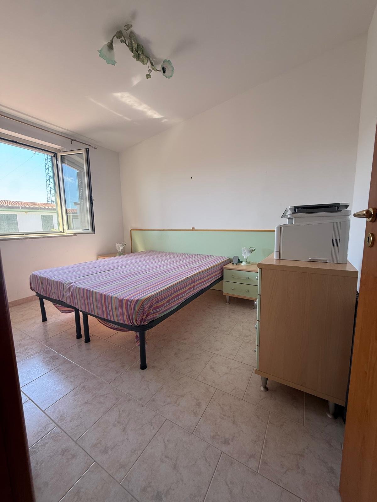 Three-Room Apartment for Sale in Località Petrosa – Parco Roma